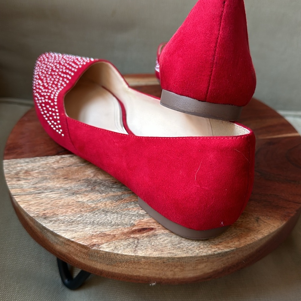 ❤️Red BCBG Paris ballet flats with rhinestones - Picture 5 of 7